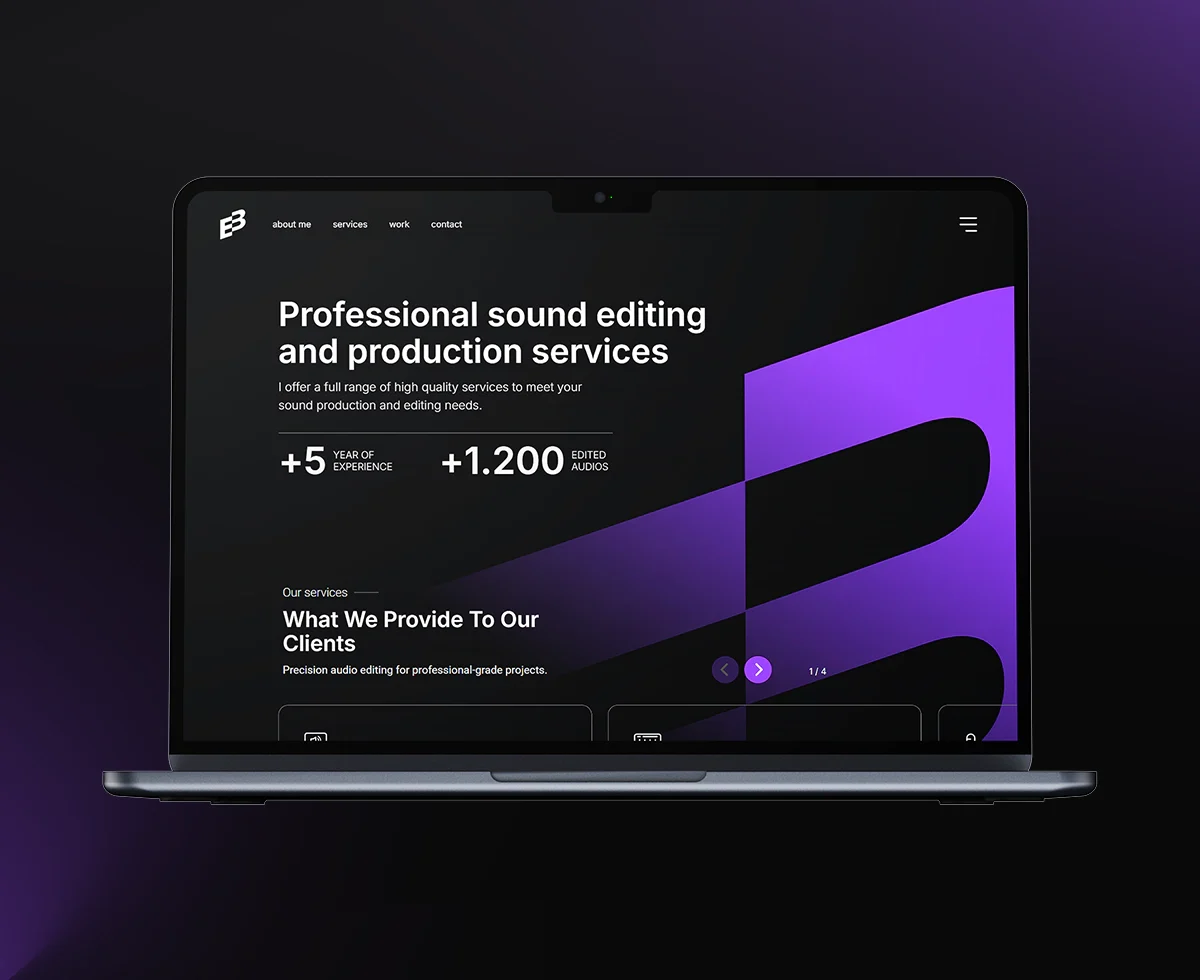 Imagen de Macbook. En la pantalla se ve el sitio web de Candela Ebe García.
